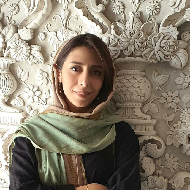 مریم پروانه